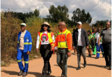 Tshwane Officials Engage Community in Mamelodi Road Assessment